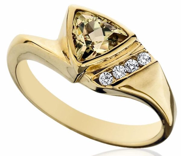 Gold plated Zultanite Ring with Diamonds