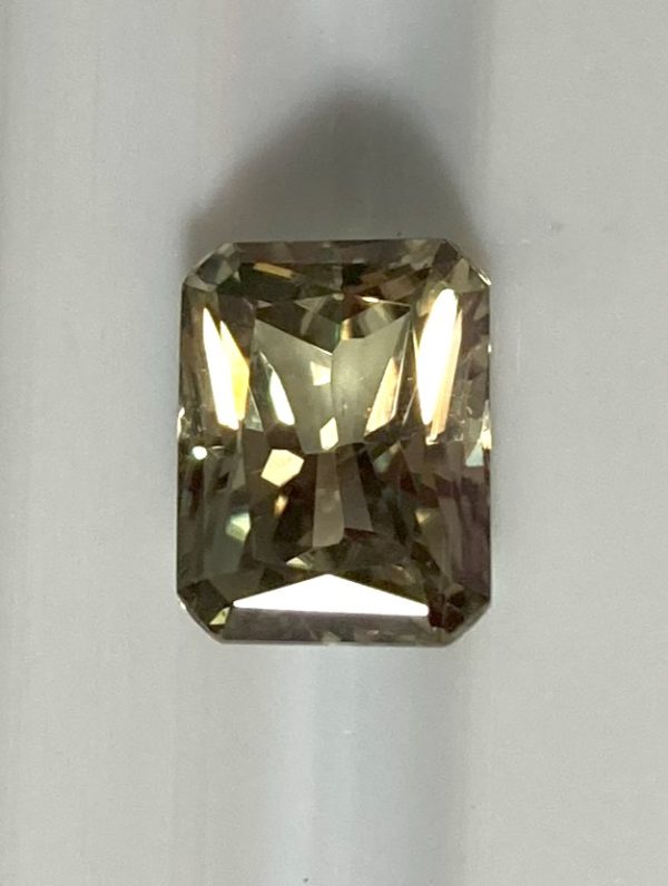 Zultanite® Gemstone, Radiant Cut,