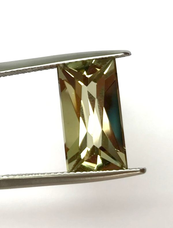 Zultanite® Wobito Fancy Rectangle Cut Gemstone