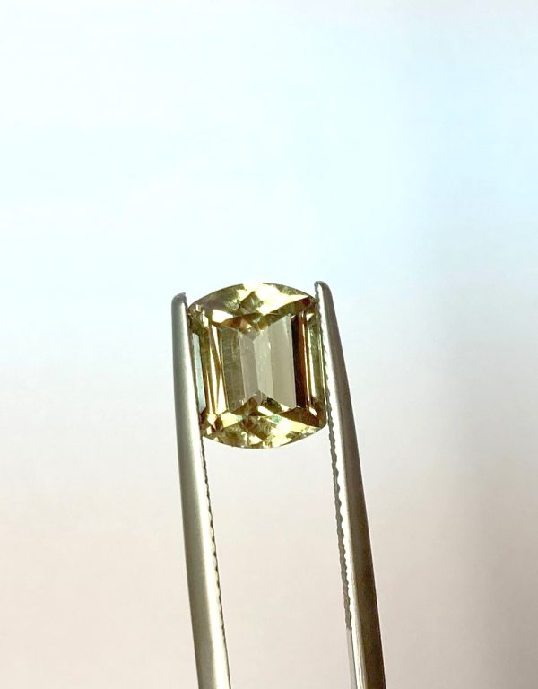 Zultanite® Gemstone, Curved End Emerald Cut